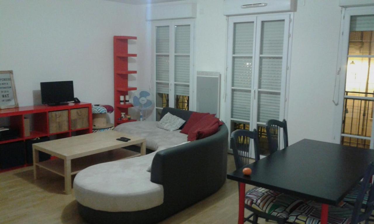 Room-1Km From Disney- Серрі Екстер'єр фото